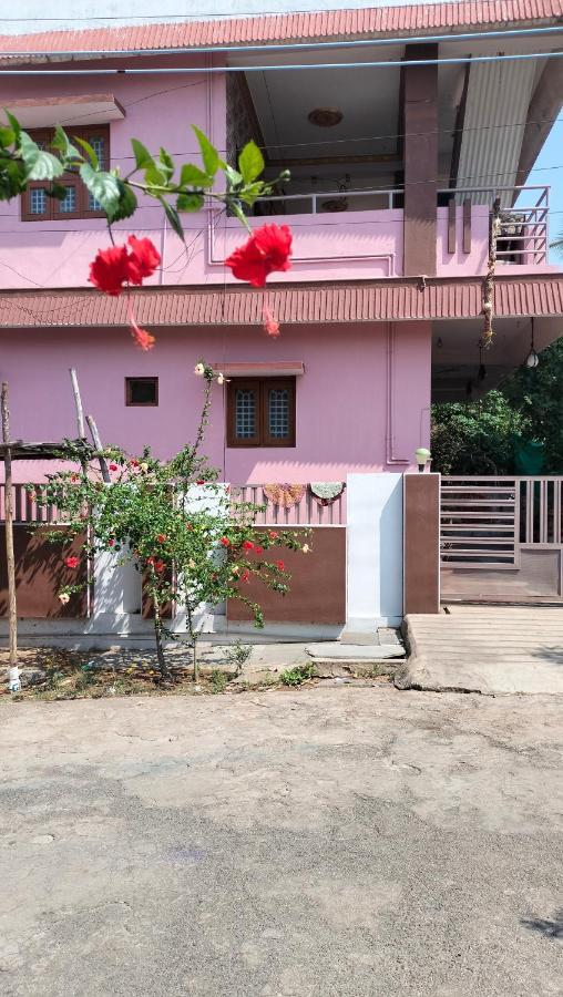 הופסט Sahasra Home Stay Hampi מראה חיצוני תמונה